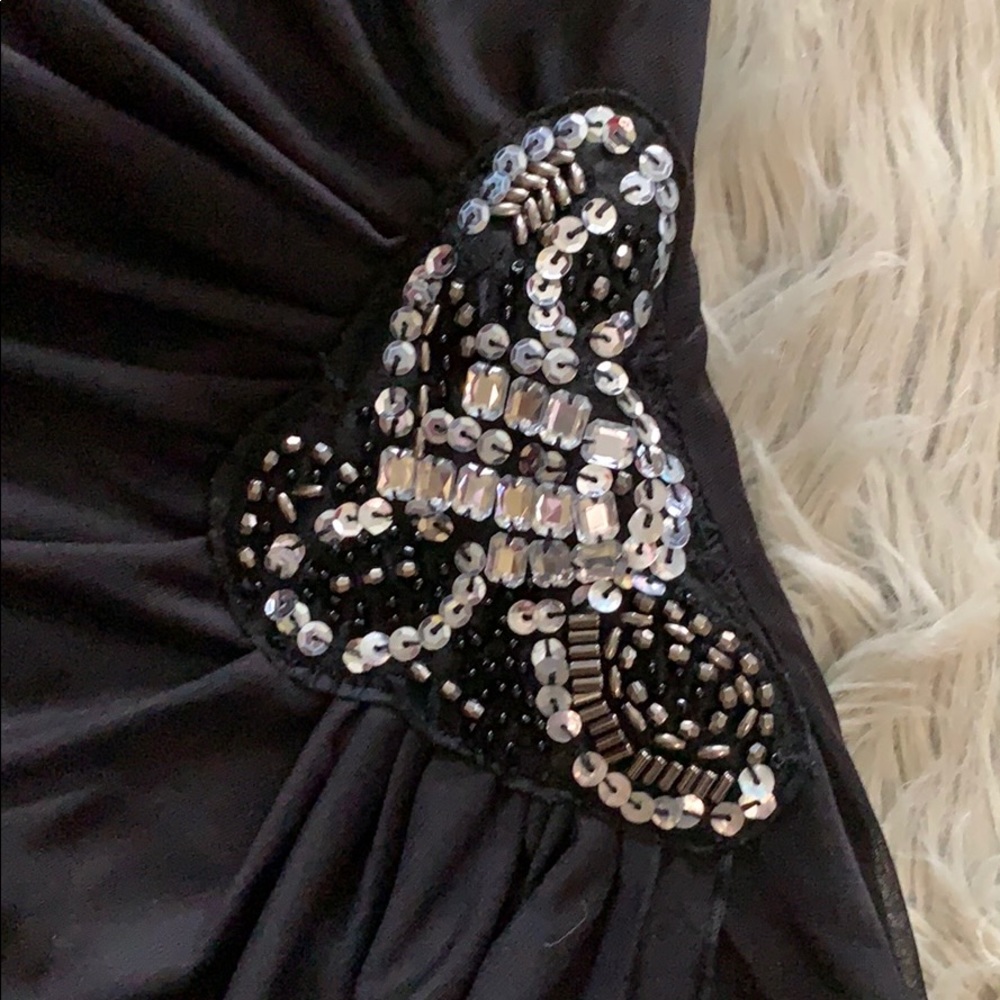 Dress - Picture 5 of 5